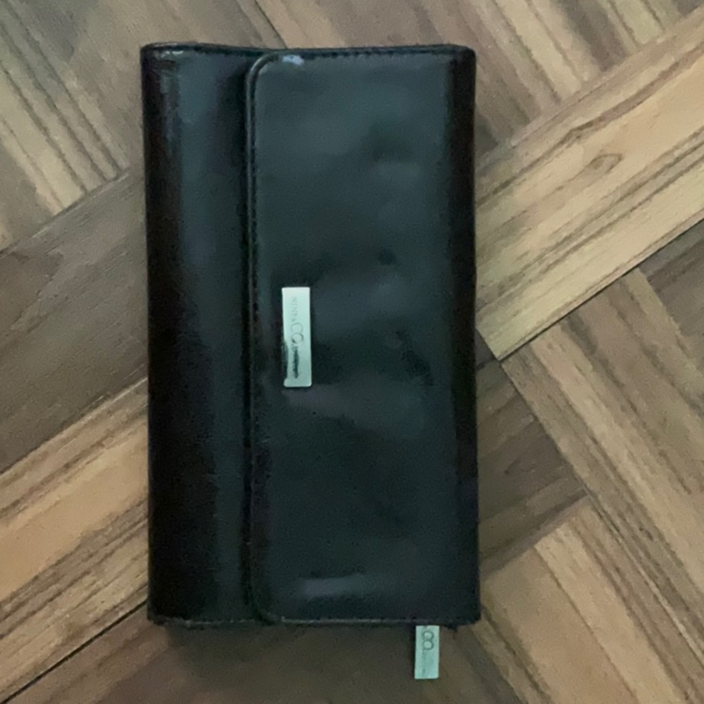 Women’s wallet - Nine&CO. By nine west.